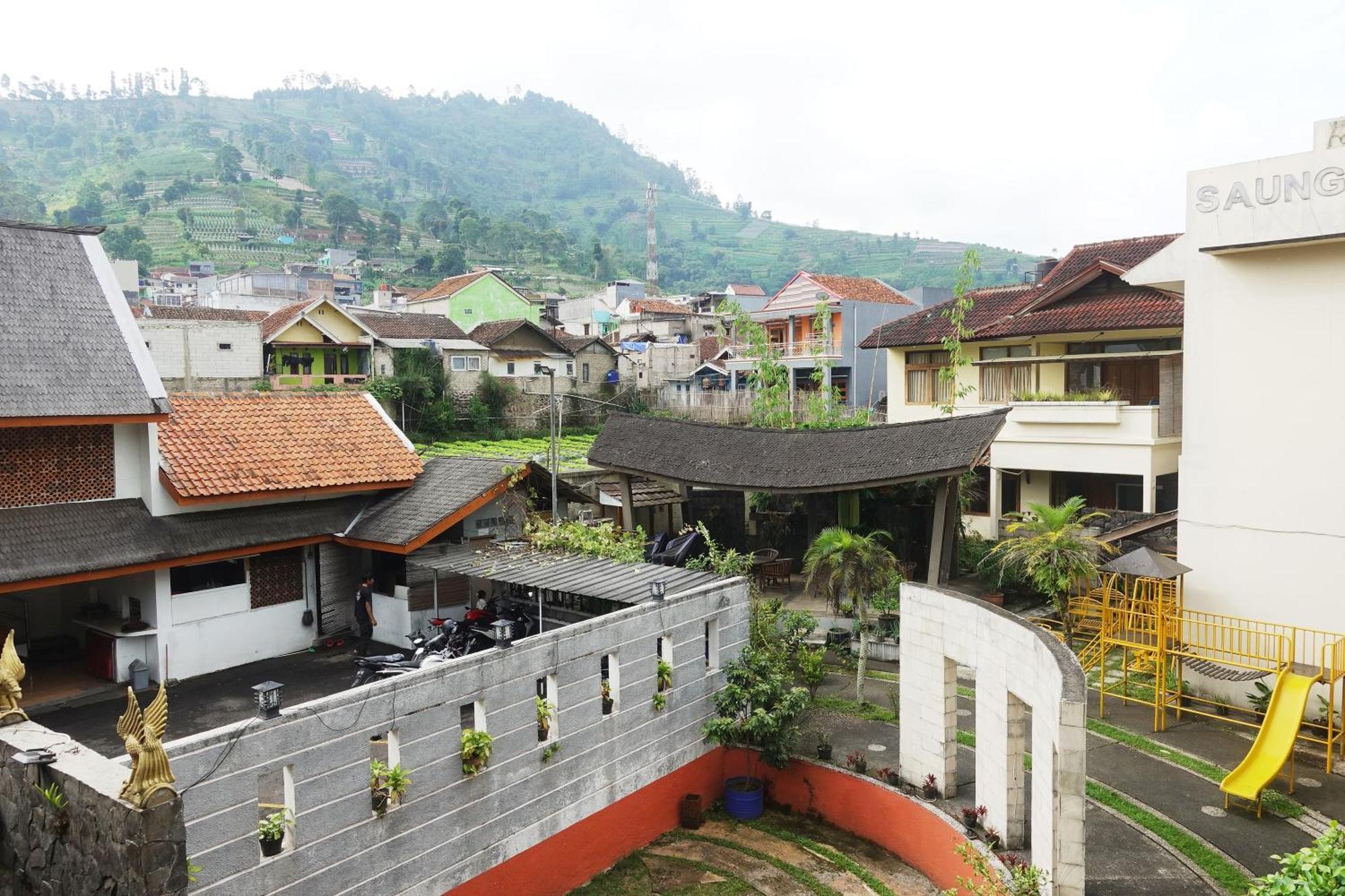 Saung Balibu Wisma tamu 3*