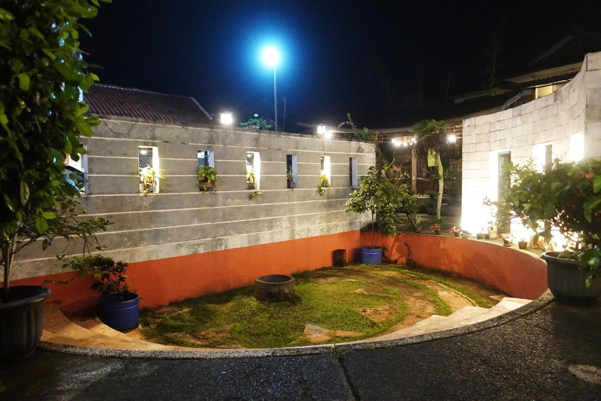 Saung Balibu 3* Lembang