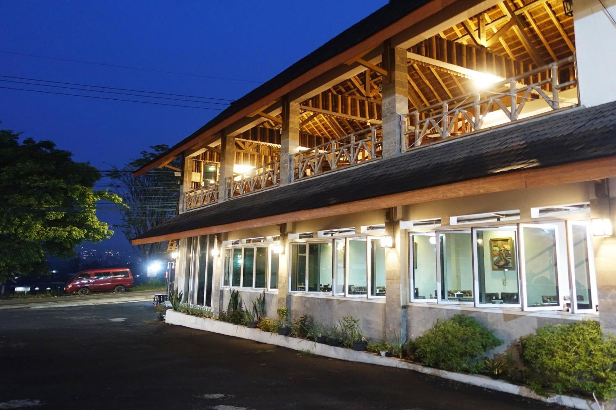 Saung Balibu 3* Lembang